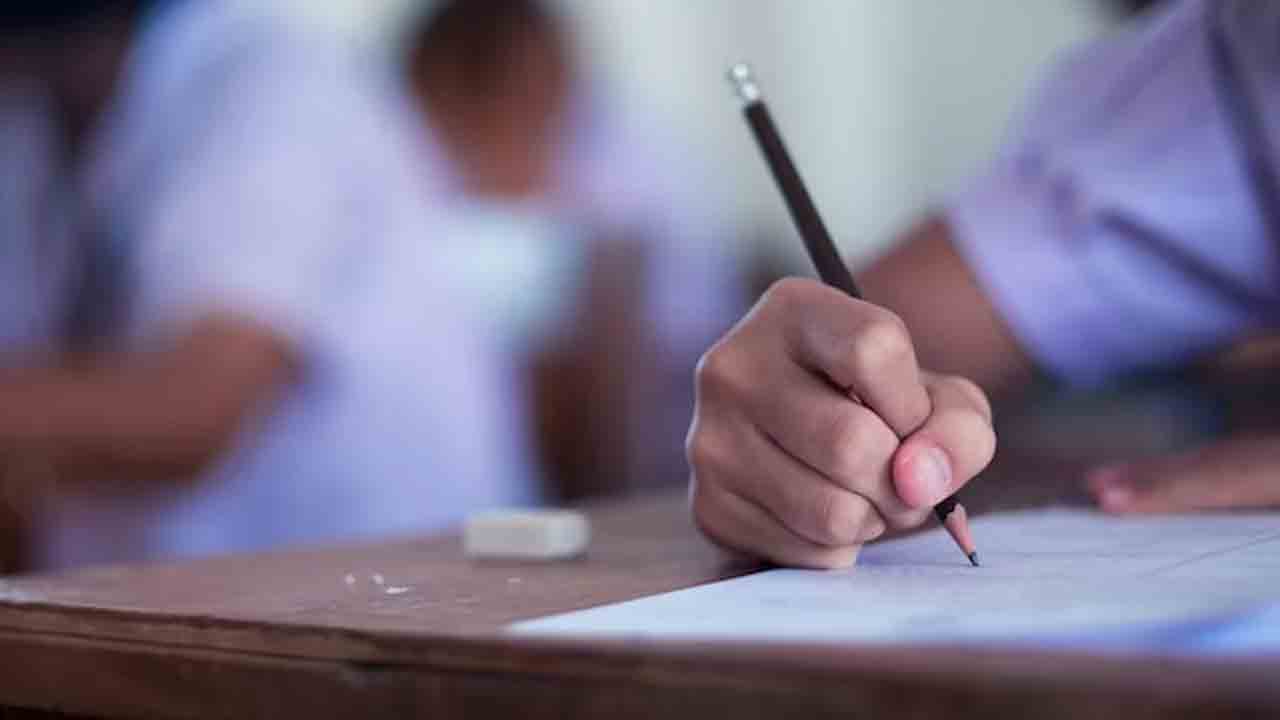 ﻿TS EAMCET Hall Tickets | తెలంగాణ ఎంసెట్ హాల్‌టికెట్లు విడుదల.. డౌన్‌లోడ్ చేసుకోండిలా..